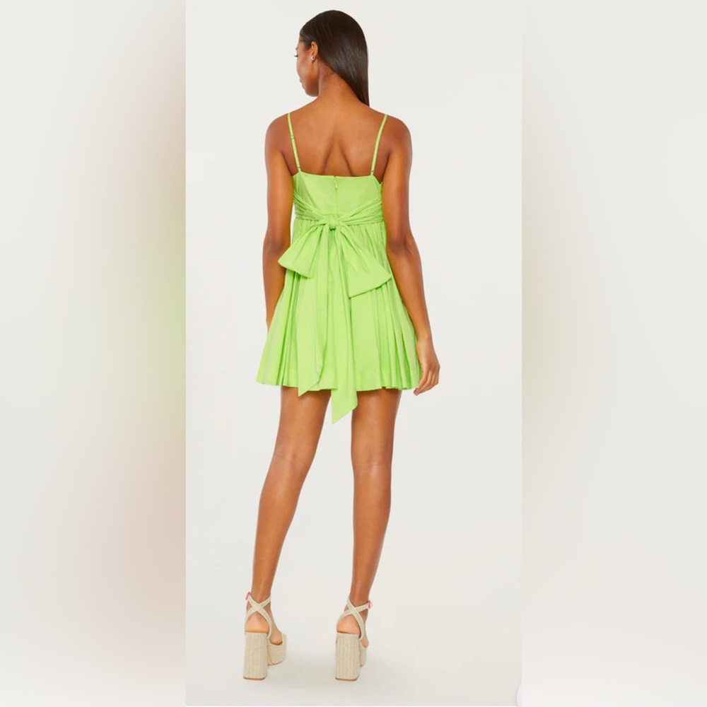 Chic Lime Green Dress with Bow Detail
